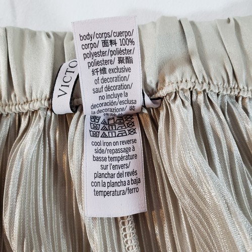 Victoria Secret Crinkle Pleat Sleep Shorts Large Champagne Gold Ribbed Metallic - Picture 4 of 4