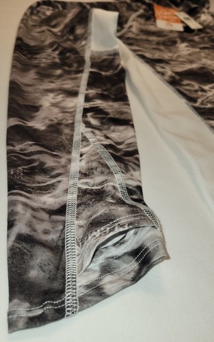 L.L. Bean Men's Mossy Oak Elements Camo Long Sleeve Hooded Sun Shirt Small $74 - Picture 5 of 11