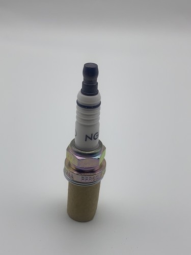 4 x fits bosch 101000063AA Spark Plugs Fit Audi A4 TT VW Golf Jetta Passat 1.8T - Picture 20 of 24