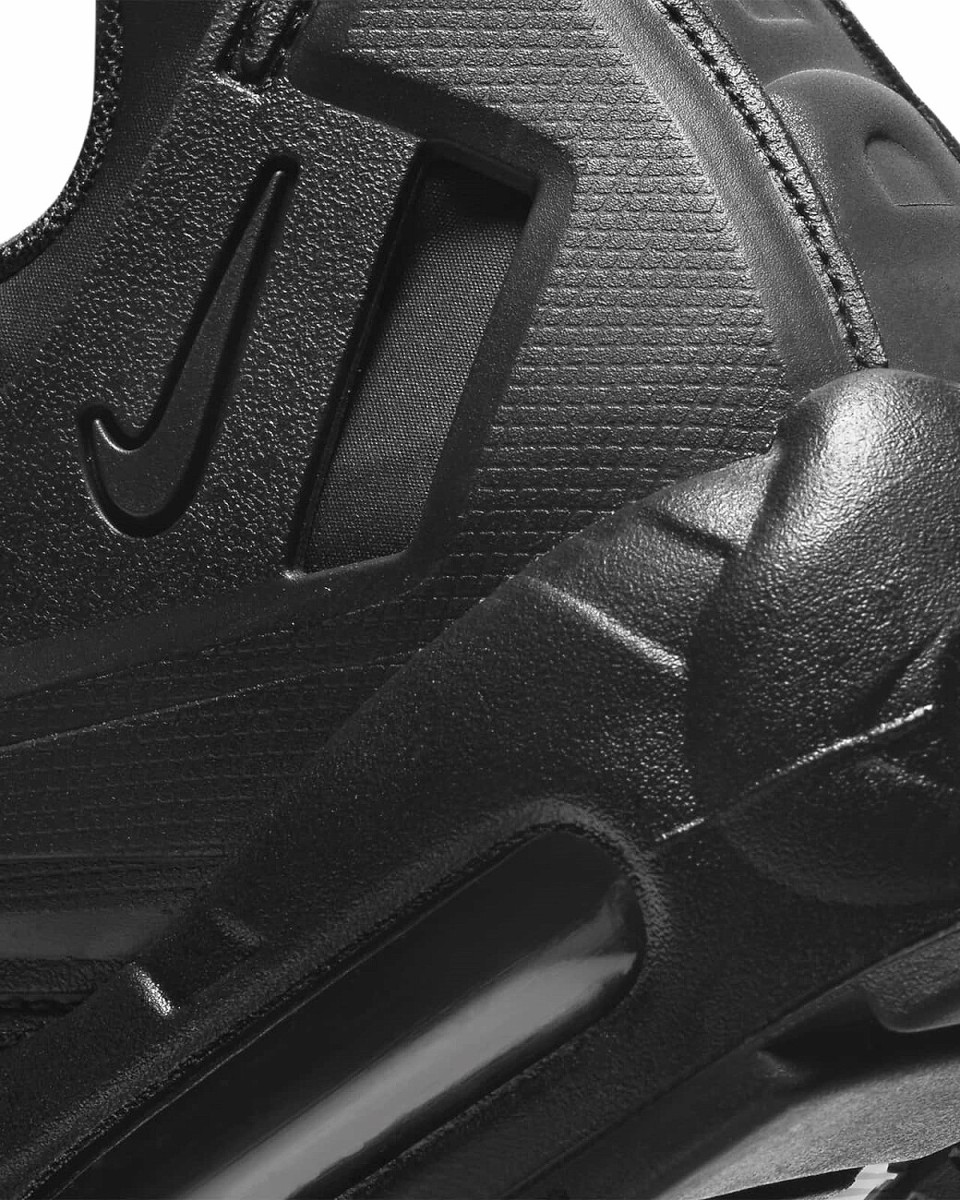 Nike Air Max 95 NDSTRKT Nike Air Max 95 NDSTRKT