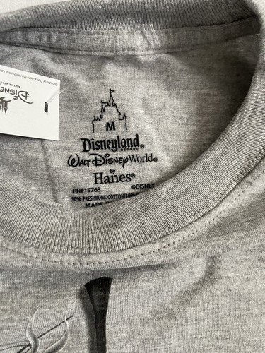 Nightmare Before Christmas Disneyland Sz Medium Seasons Screamings T Shirt - Picture 4 of 5