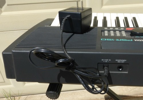 Yamaha PSR-150 Electronic Keyboard AWM Stereo w/Stand Tested/Works Great    - Picture 7 of 10