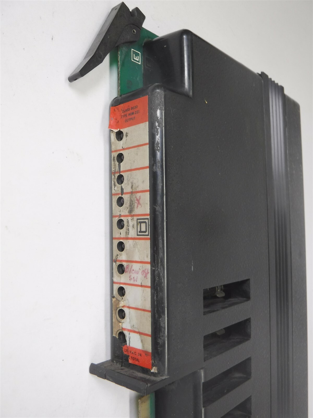 Picture 4 of 5