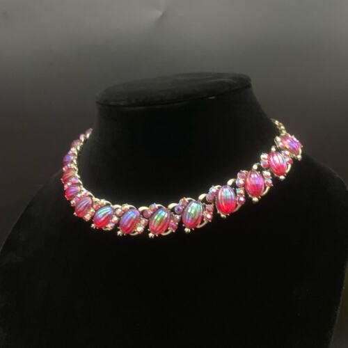 Vintage Signed Coro Melon Red AB Aurora Borealis Iridescent Rhinestone Necklace - Picture 10 of 18