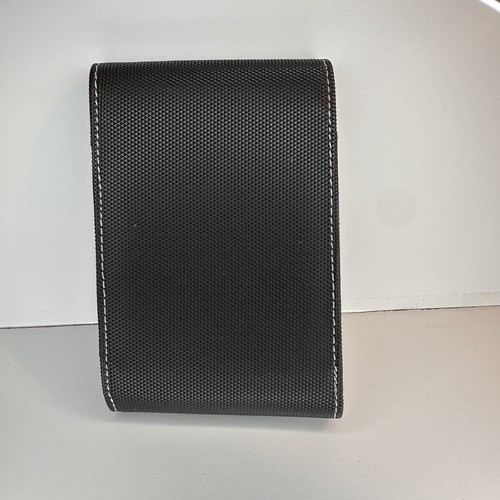 Genuine TomTom fits 4.3" to 5" Sat Nav Carry Case New Black - Picture 2 of 3