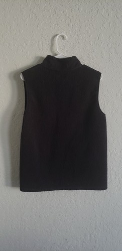 Under Armour Vest - Picture 2 of 4