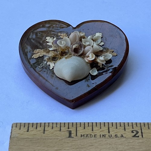 Vintage Muschel Blumenstrauß auf Holz lackiert Redwood Herz Ansteck Brosche Anstecknadel - Bild 10 von 10