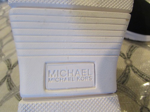 ZAPATOS DE NIÑA MICHAEL KORS ""KNOLL"" NEGROS/ROSADOS TALLA 11 NUEVOS - Imagen 6 de 7