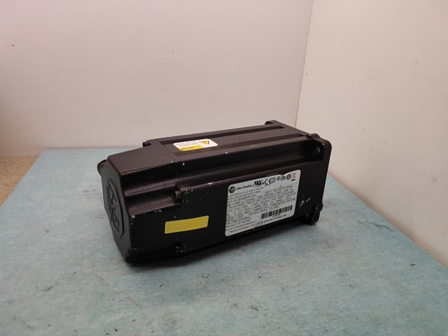 Allen-Bradley VPL-B1002M-PK14AA 1,86 kW VPLB1002MPK14AA - Bild 3 von 4