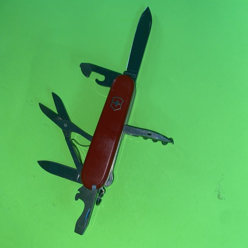 VICTORINOX Swiss Army Knife Officer Suisse Folding  Multi-Tool Pocket Red Sharp