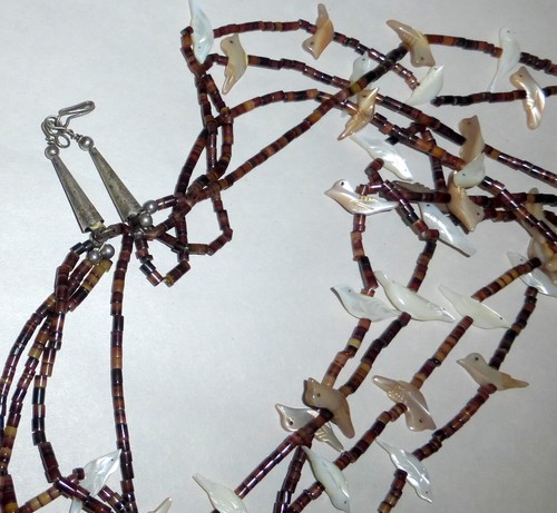 Vintage 62 Golden Silver subtle MOP Song Birds 4 Strand Fetish & Heishe Necklace - Picture 7 of 7