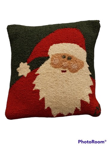 Chandler 4 Cornes Laura Megroz Wool Hand Hooked Pillow Christmas Santa 17" - Picture 1 of 6