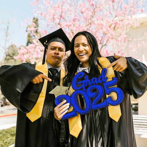 2025 Graduation Party Decorations Blue Grad Wood Sign Photo Booth Props - Picture 9 of 9