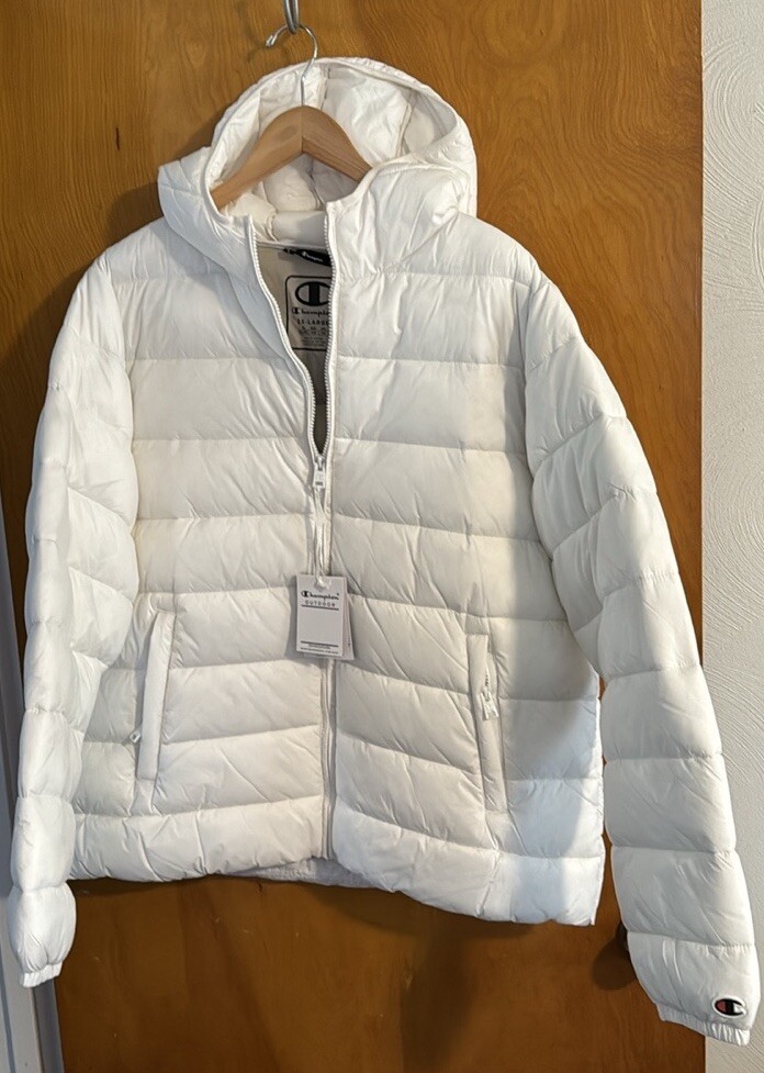 Champion Womens 2XL White Puffer Jacket for Cold Weather-image