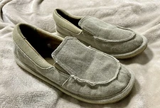 The Childrens Place Boys Khaki Canvas Slip On Deck Shoes, Size 6 - Preowned