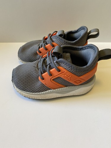 Puma Gray Kids Shoes Size 5C - Picture 3 of 4