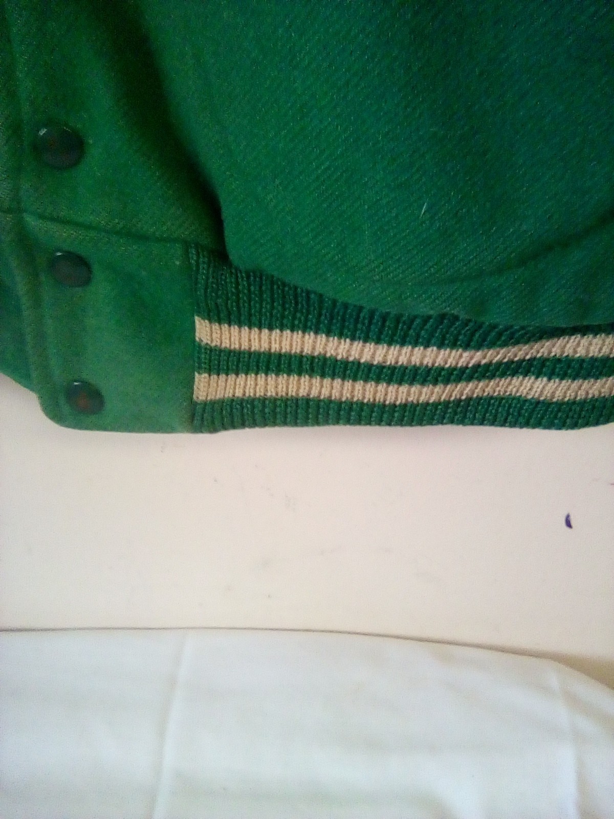 Picture 3 of 8