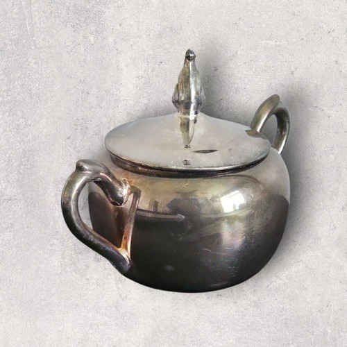 Vintage F.B. Rogers Silver Co. Sugar Bowl w/Lid ~ Silver Plated 🩶 - Picture 2 of 12