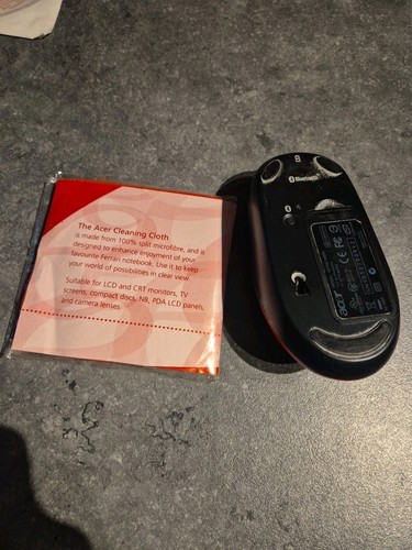 Acer Ferrari Bluetooth Wireless Mouse & Cleaning Cloth + FAST UK π¬π§ POST! - Picture 3 of 3