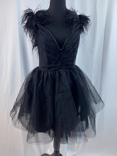 Junior’s Size Large So In Love Black Tulle Feathers Mini Dress - Picture 2 of 12
