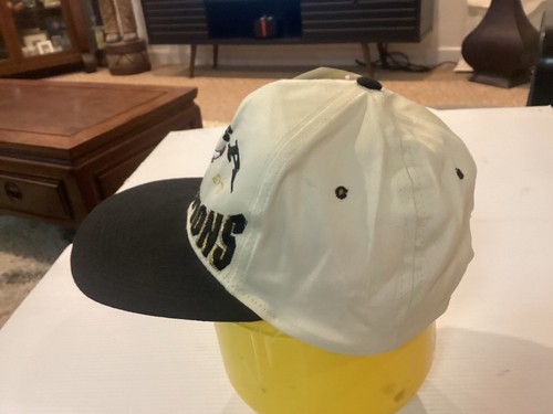 NUEVO CON ETIQUETAS DE COLECCIÓN 1997 Chicago Bulls 1997 Campeones de la NBA con LOGO Sombrero SnapBack Blanco - Genial - Imagen 4 de 12