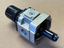 SMC AW40K-N04-Z FILTER REGULATOR