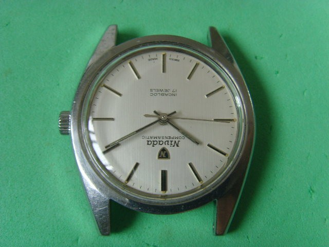 Foto 3 di 8