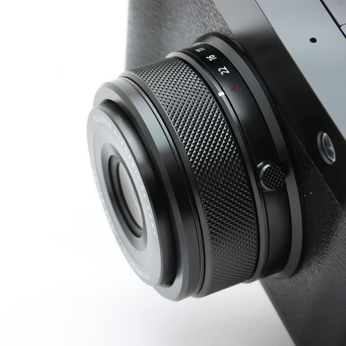 Fujifilm GFX 100RF Spiegellose Kamera Body Schwarz -Near Mint- #106 - Bild 8 von 12