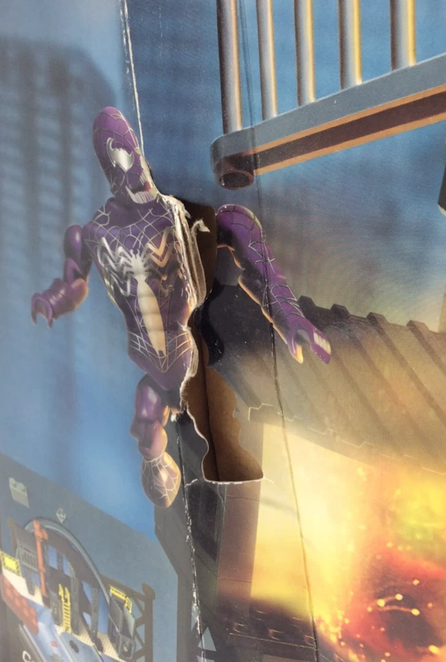 Mega Bloks #2016 Spiderman 3 STREETS OF VENOM - Image 4 of 4