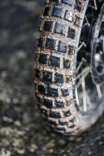 MICHELIN ANAKEE WILD HINTERREIFEN 150/70R17 69R - 150/70-17 - VFR1200X - 932033 - Bild 15 von 20