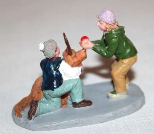 2 Lemax Christmas Village People Figurines At Your Service Rover as Rudolph-SU - Picture 6 of 7