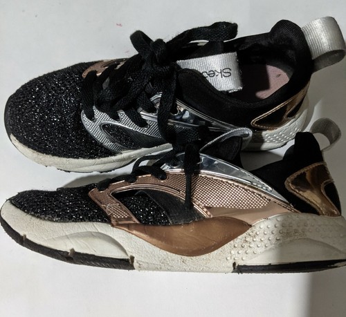 Zapatos Atléticos Sketchers Niñas Negros Brillantes Talla 12 - Imagen 2 de 4