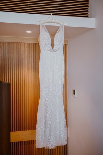 Berta Wedding Dress-  19-109 High Fashion, ?$13.000. - Picture 8 of 9
