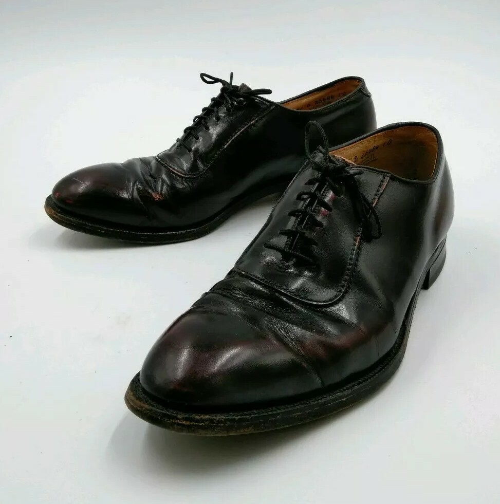 Johnson & Murphy Size 11 Wide. Black & burgundy leather dress shoes. EUC. Mens Johnston & Murphy Cap Toe Burgundy Leather Dress Shoes  main image 4