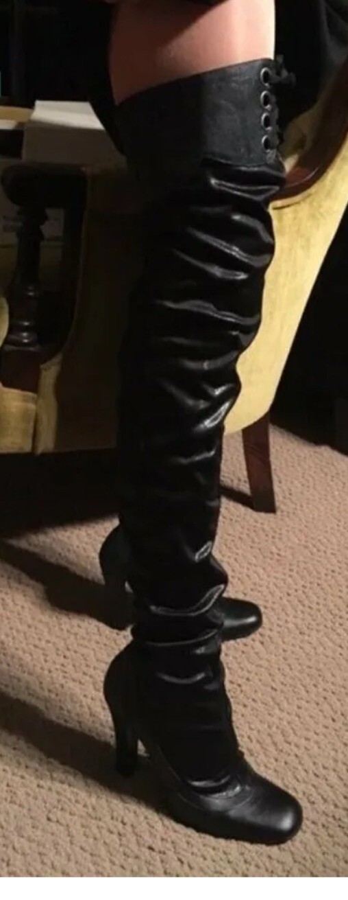 Picture 1 of 17