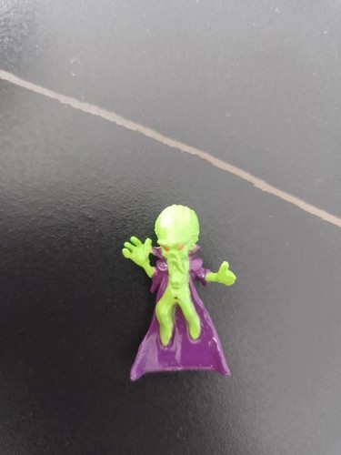 Mighty Max HEROES AND CILLIANS Series Action Figure Vintage Toy Rare Collectible - Picture 28 of 31