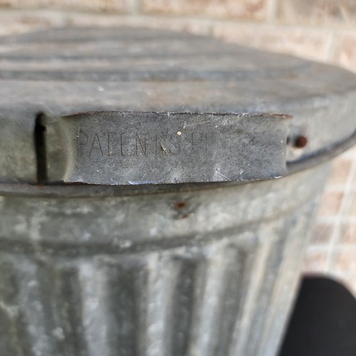 Pattumiera vintage Reeves Dover OH metallo 10 galloni zincato 17" con maniglie e coperchio - Foto 8 di 21