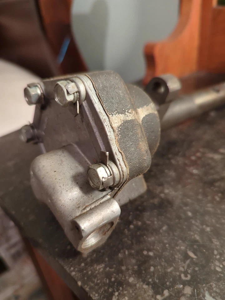 Bomba de aceite de repuesto Kaiser M-27B Stock para modelos Jeep 57-65 seleccionados NOS Foto 4 de 4