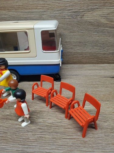 Vintage Playmobil Wohnwagen mit Extras Personen und Stühlen siehe Beschreibung - Bild 6 von 24