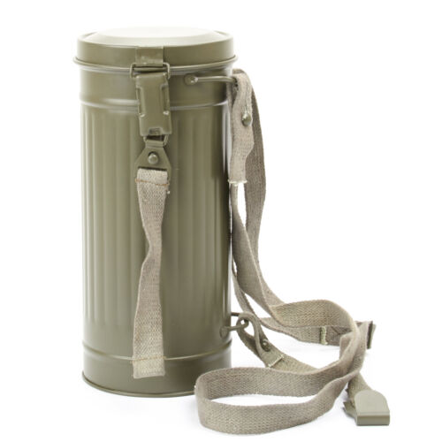 German WWII M38 Gas Mask Can with Carry Straps - Picture 2 of 12