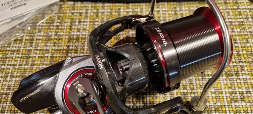 Daiwa Tournament Surf 45 QD 13TS45QD + MV Spool MV5BS - Foto 11 di 12