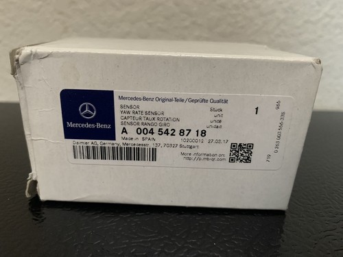 Mercedes Benz Genuine OEM Parking Aid Sensor Part Number 0045428718 - Picture 8 of 9