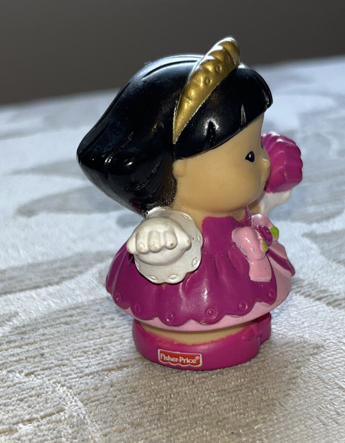 Fisher Price Little People Lil Kingdom PRINCESS SONYA LEE Castle