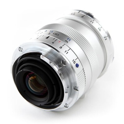 Carl Zeiss Biogon 28mm f2.8 ZM シルバー New Carl Zeiss BIOGON T * 28mm f2.8 ZM Mount Lens - SILVER