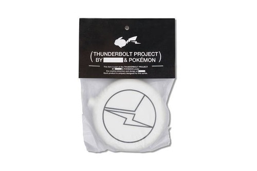 THUNDERBOLT PROJECT BY FRGMT & POKEMON custodia limitata in gomma design frammento - Foto 1 di 6
