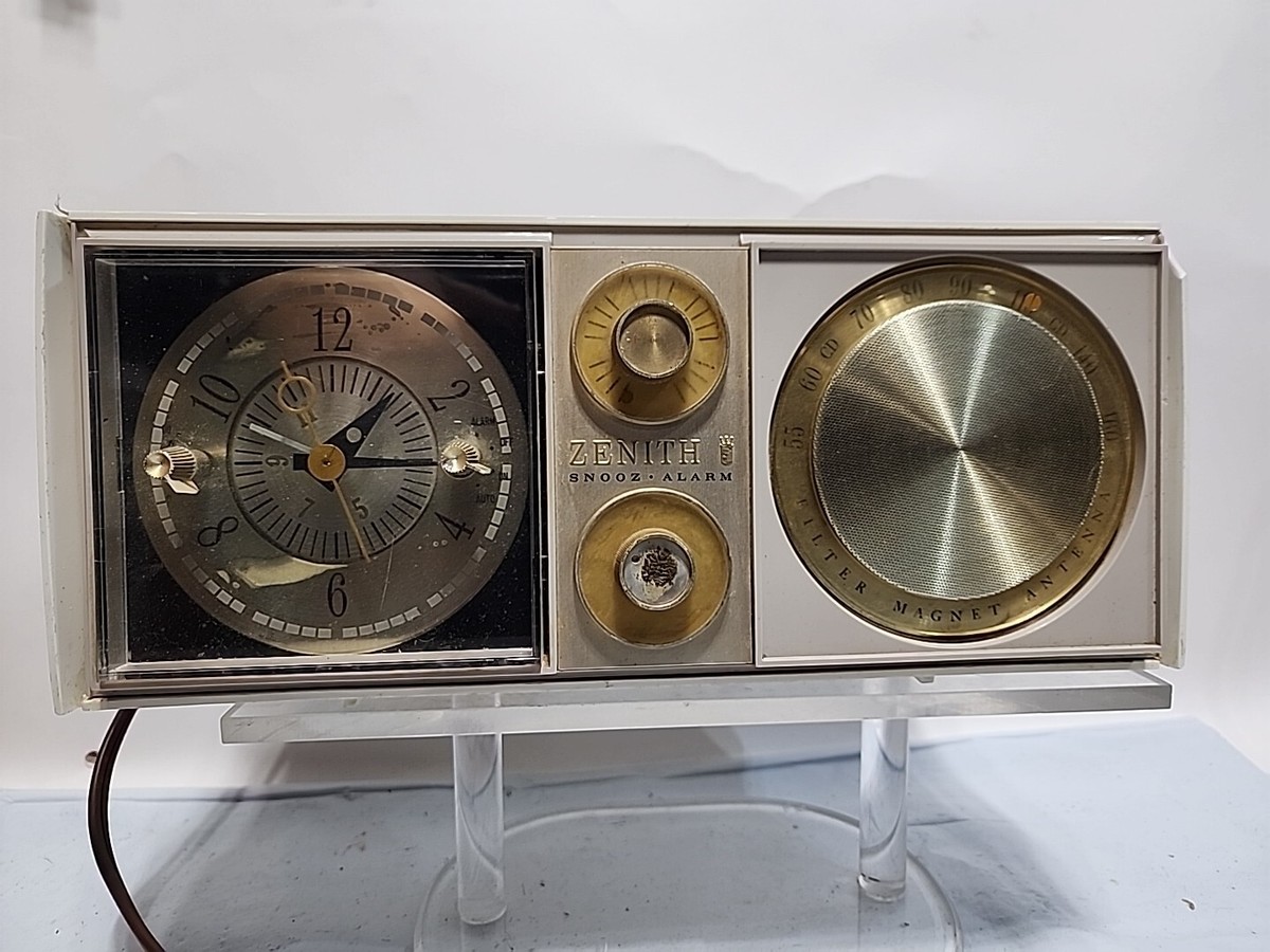 1963 Zenith Snooz L624C Alarm Clock Vintage 6 Tube Radio Filter