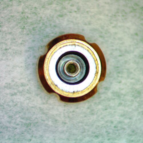Various New Old Stock Omega Vintage Crowns - Picture 12 of 314
