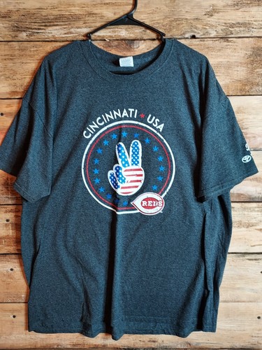 Cincinnati Reds XL USA Peace Sign Tshirt Toyota Fruit Loom - Picture 2 of 8