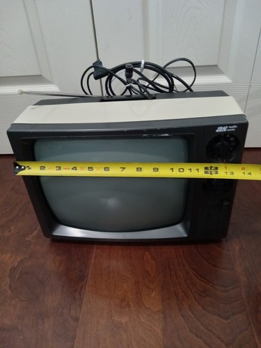 Vintage audio sonic Portable Retro Gaming TV Television - Picture 6 of 12