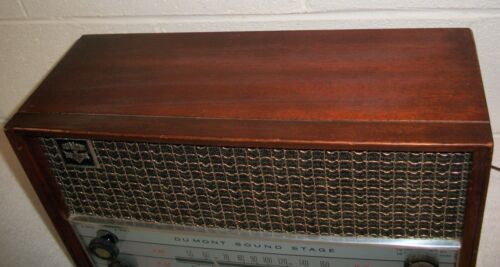 VINTAGE DUMONT SOUND STAGE MODEL 200 TUBE AM/FM RADIO RECEIVER MADE IN USA 1950s - Picture 3 of 13
